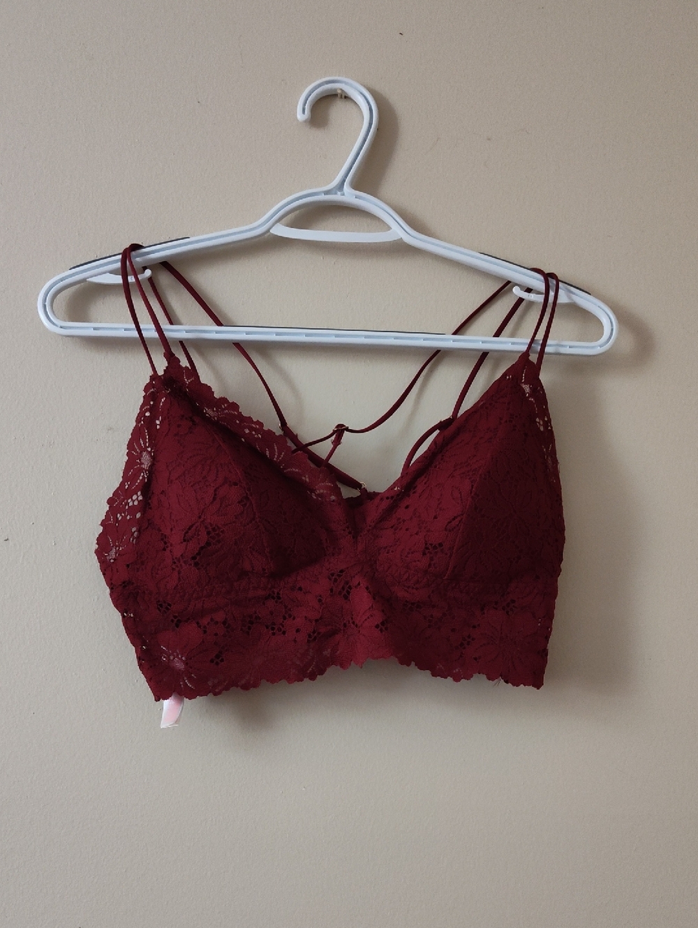 5/$25 SALE PINK Victoria's Secret Lace Padded Bralette in Burgundy